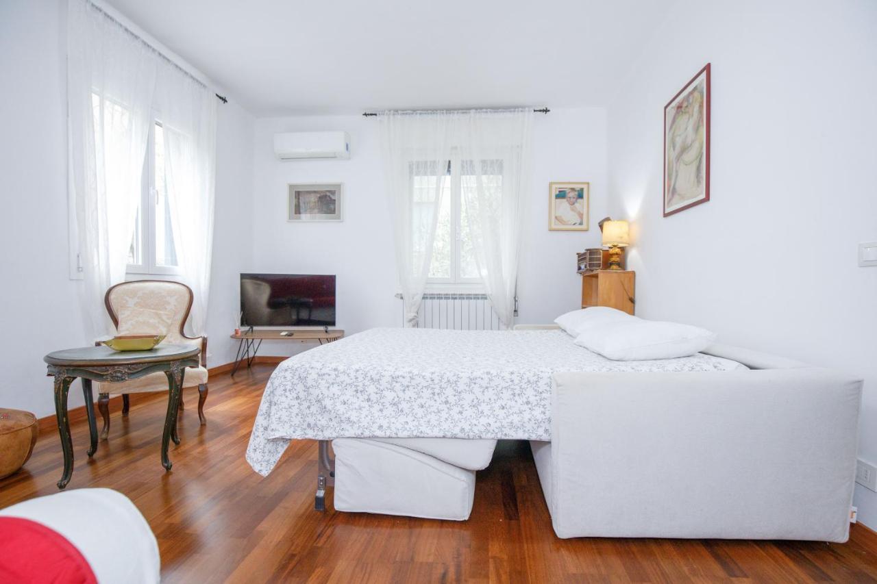 Gozzi House - Comoda Casa - Free Parking - Easy To Venice! Mestre Bagian luar foto